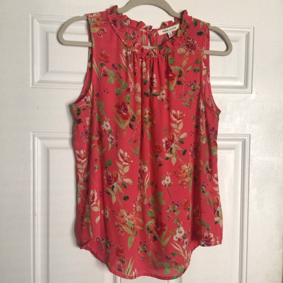 ‼️MOVING‼️ Rose+Olive sleeveless top blouse. Sz. Medium. Ruffle Neck. Floral. - Picture 1 of 6